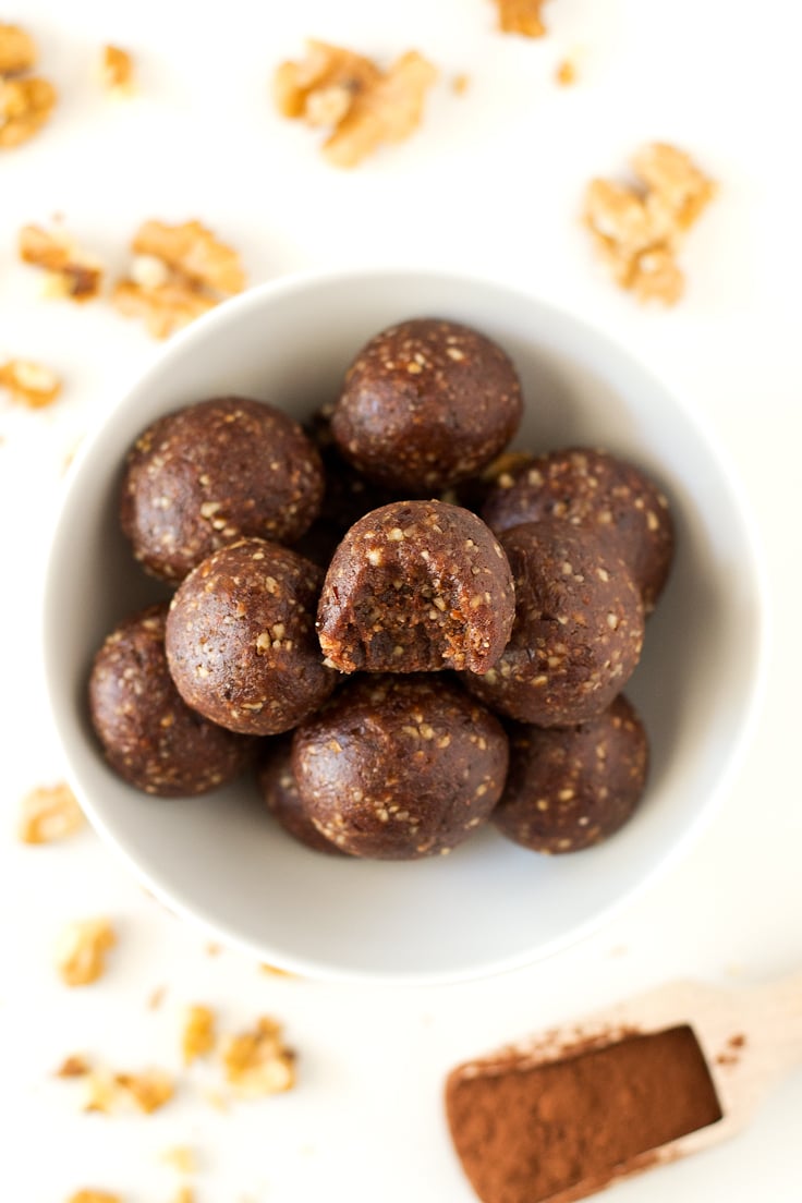 3-Ingredient Raw Cacao Bites