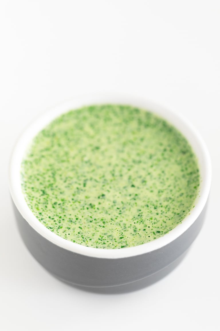 Green Chutney. - Green chutney is a delicious sauce, usually served with Indian savory dishes or as a dip with some naan bread or papadum. #vegan #glutenfree #simpleveganblog