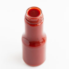 Healthy Barbecue Sauce - Homemade healthy barbecue sauce, made with just 10 ingredients in 20 minutes! Perfect for fries, burgers, marinades, dipping, grilling, and just about everything else. #vegan #glutenfree #simpleveganblog