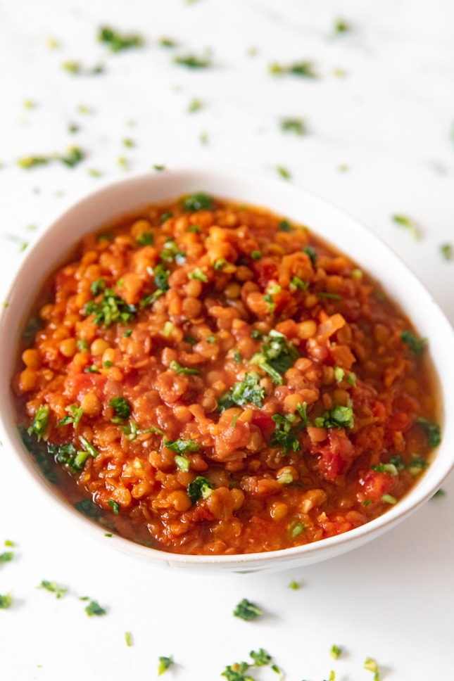 Photo of a bowl of lentil soup